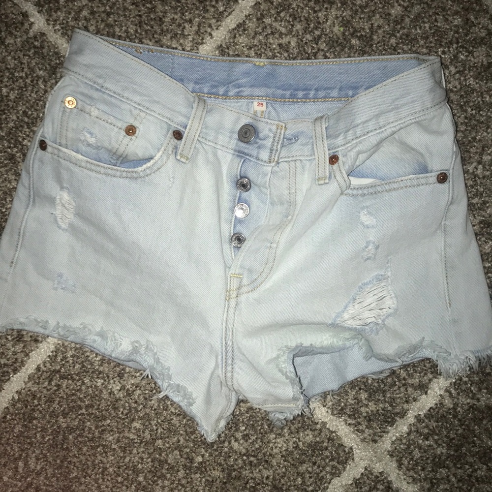 Levi’s distressed light wash shorts